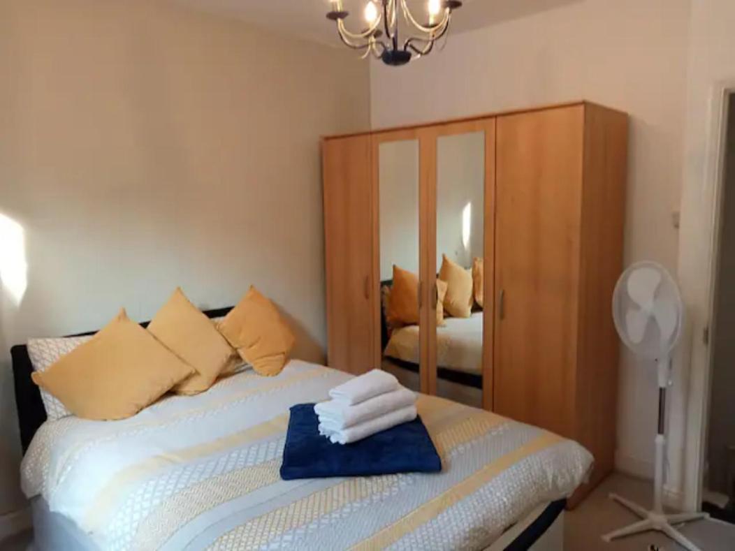 Cosy Flat In Whitechapel, Londres